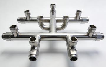 Ultra-high vacuum gas distribution manifold in 316L VAR stainless